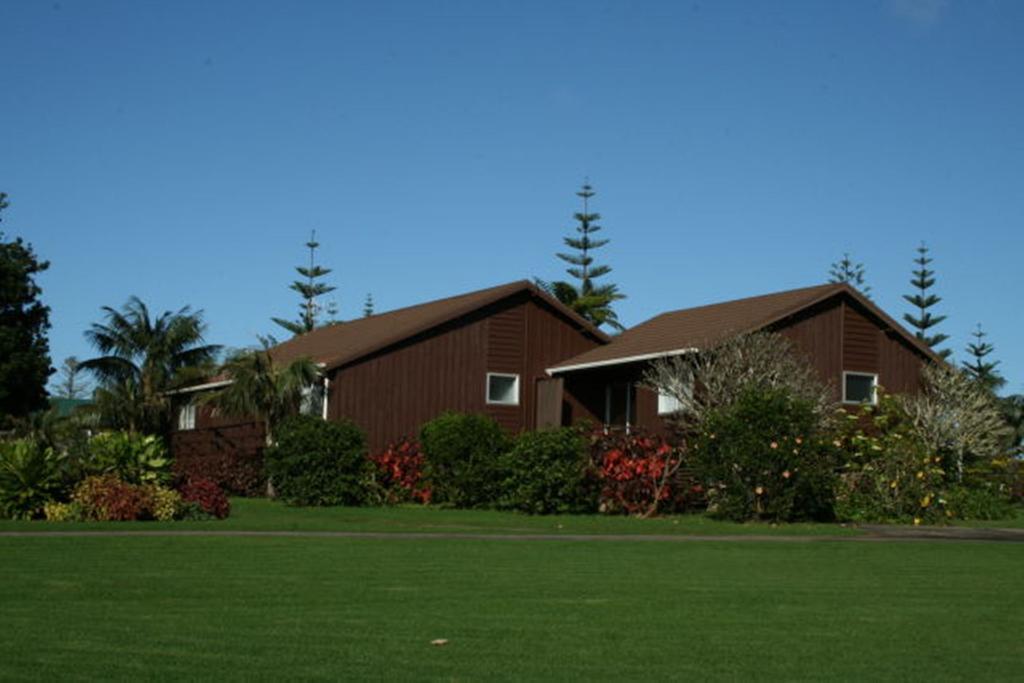 Fletcher Christian Holiday Apartments Burnt Pine Luaran gambar